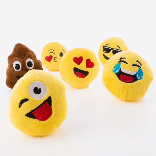 Palla di peluche con emoticon