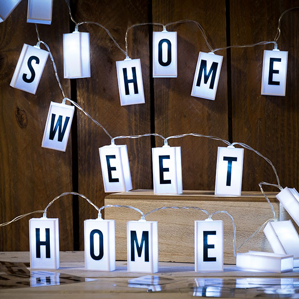 Ghirlanda LED con lettere e numeri