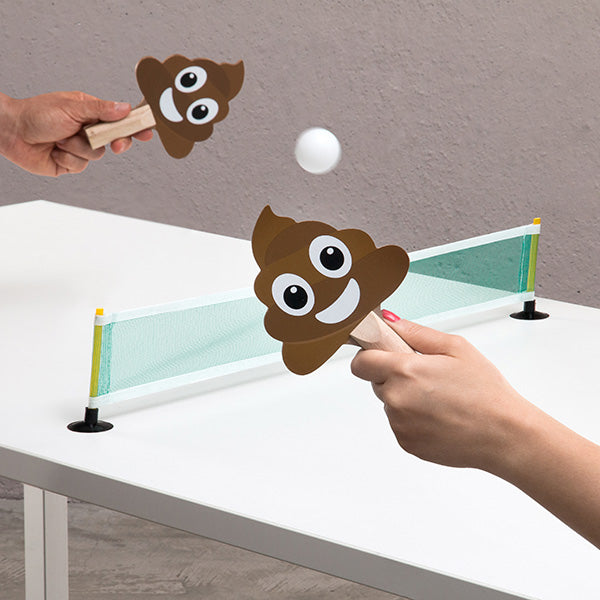 Gioco di cacca di ping-pong