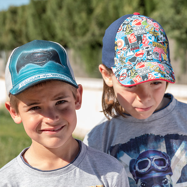 Cappellino per bambini Batman vs Superman